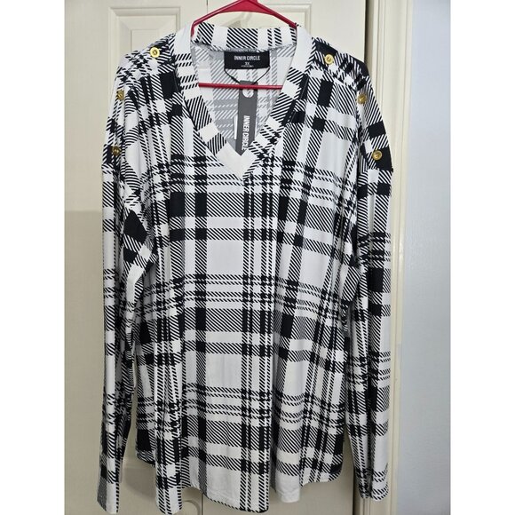 Plaid Black & White Long Sleeve V-Neck Top With Gold Button Accents 3X Inner Cir - Picture 1 of 6